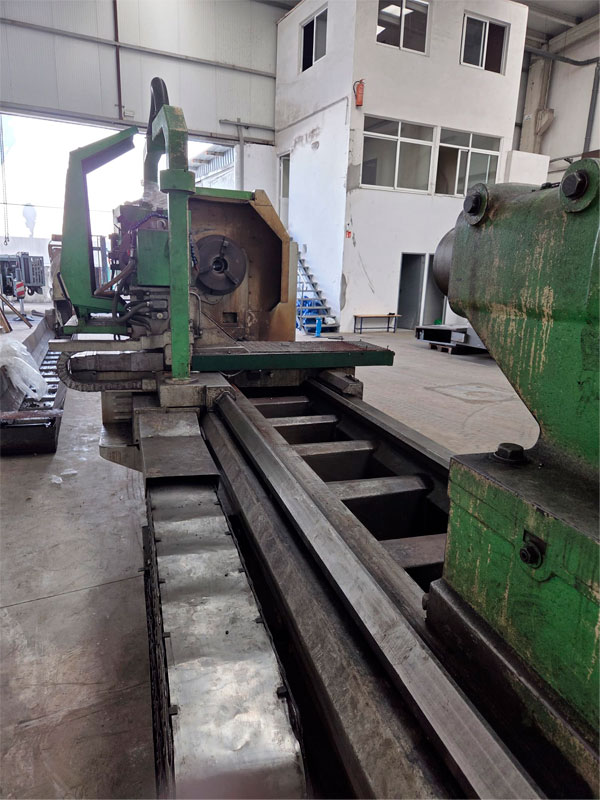 Torno-Geminis-CNC-1400_5